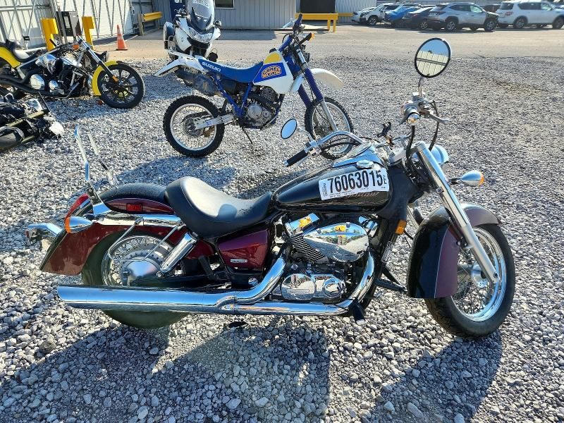 2004 Honda VT750 CA