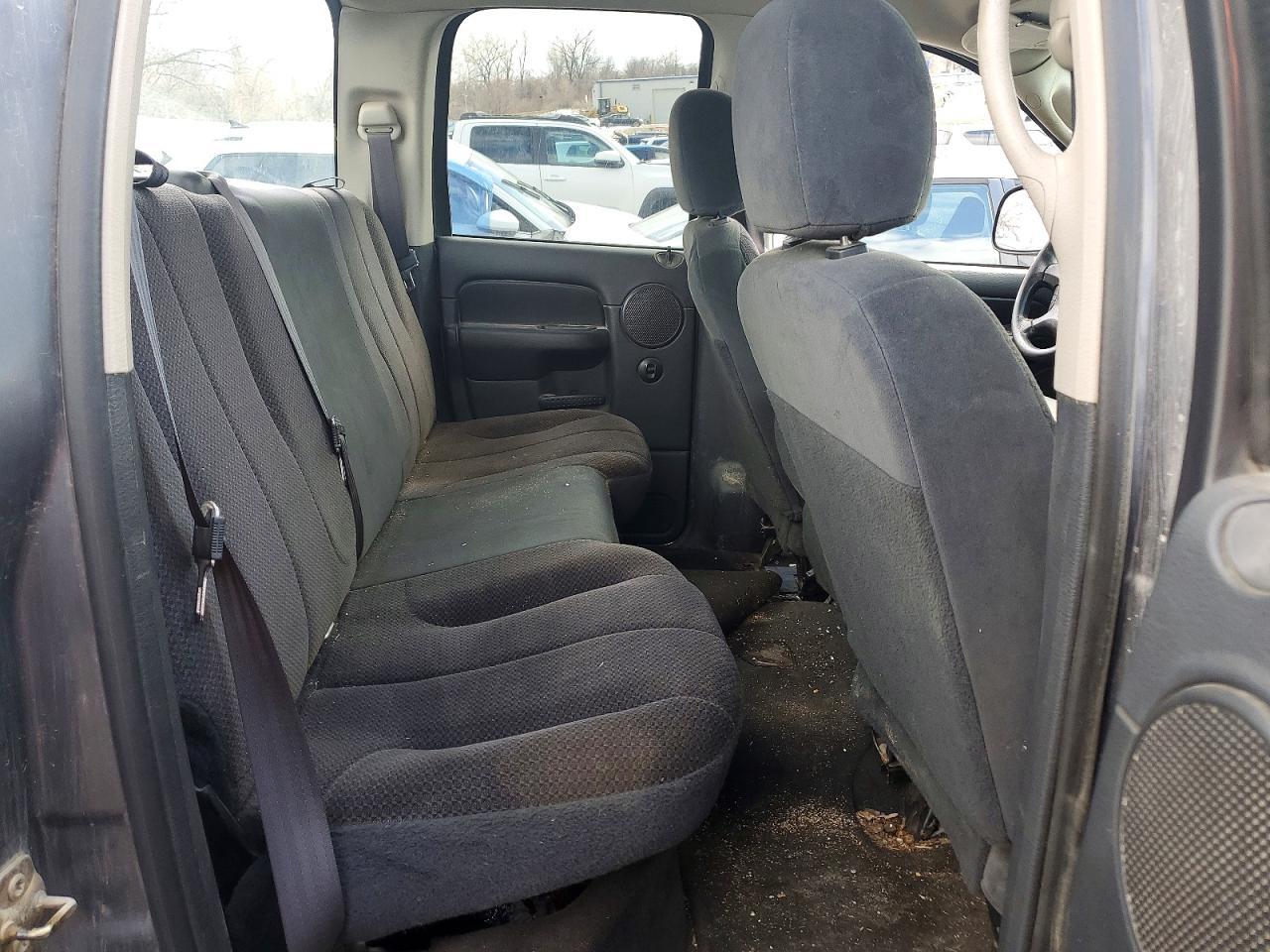 2003 Dodge RAM 1500 ST