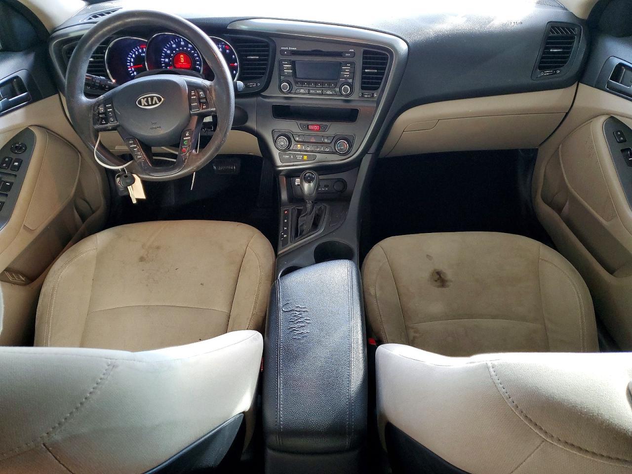 2012 KIA Optima lx