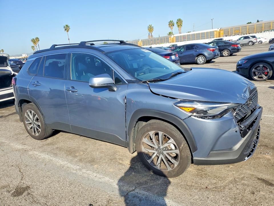 2024 Toyota Corolla Cross xle