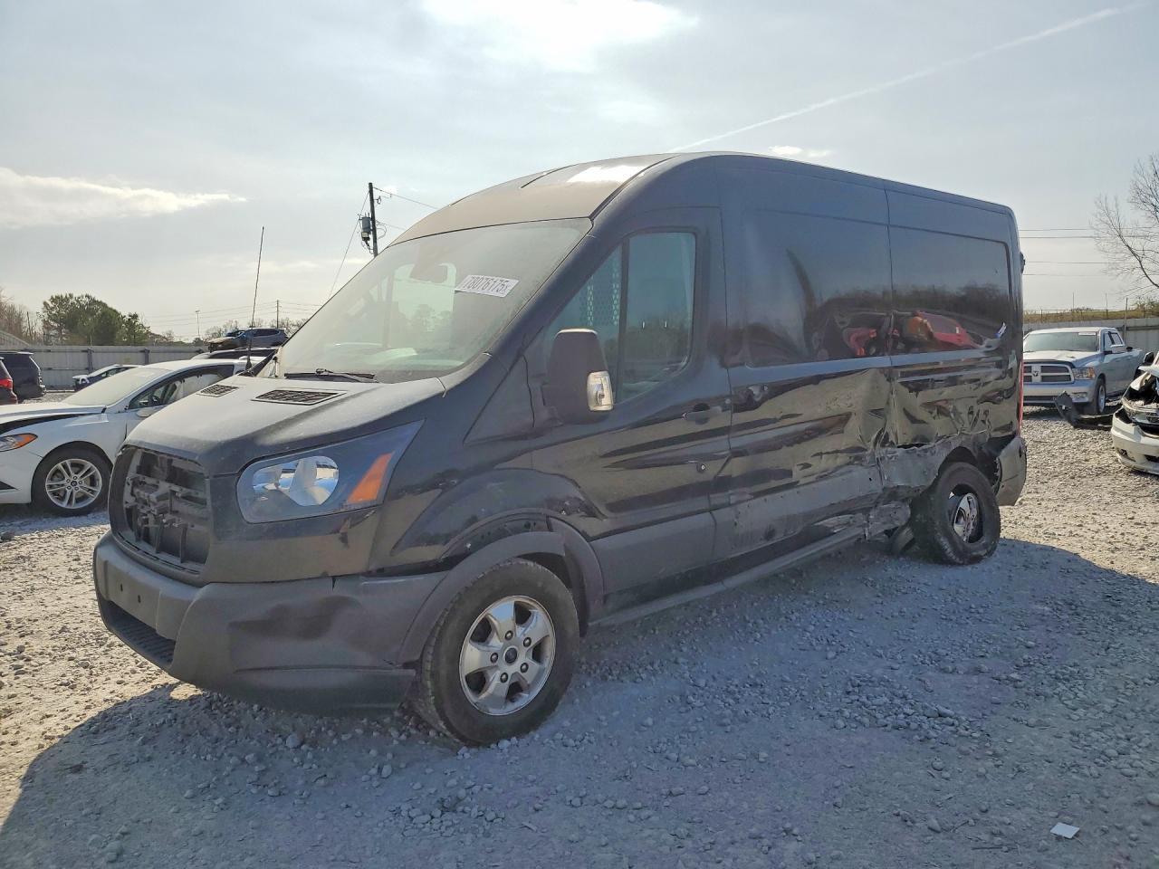 2018 Ford Transit T-250