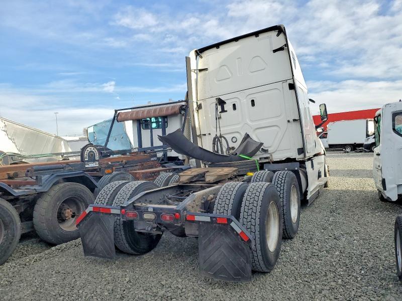 2021 Freightliner Cascadia 126 Semi Truck