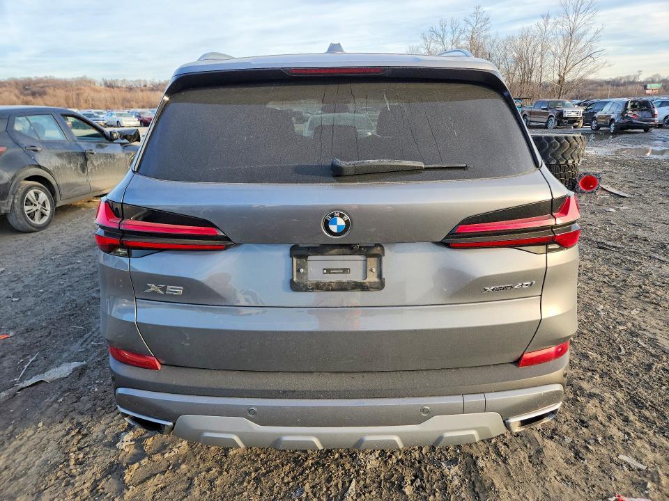 2024 BMW X5 Xdrive40i