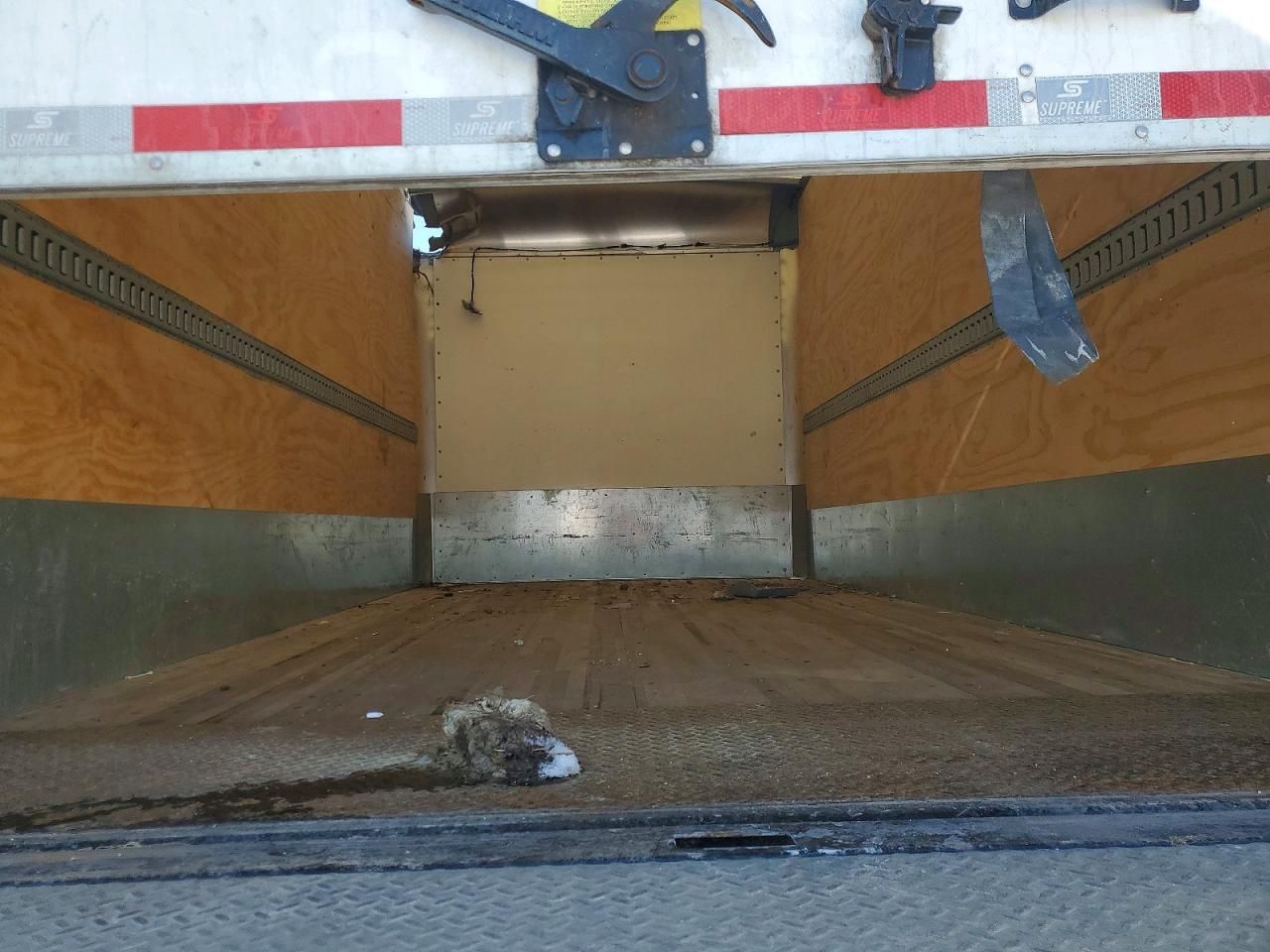 2024 Isuzu NPR HD BOX Truck