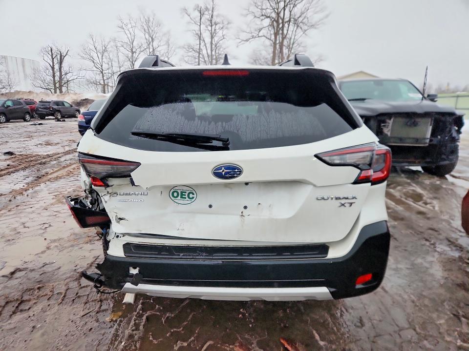 2023 Subaru Outback Limited xt