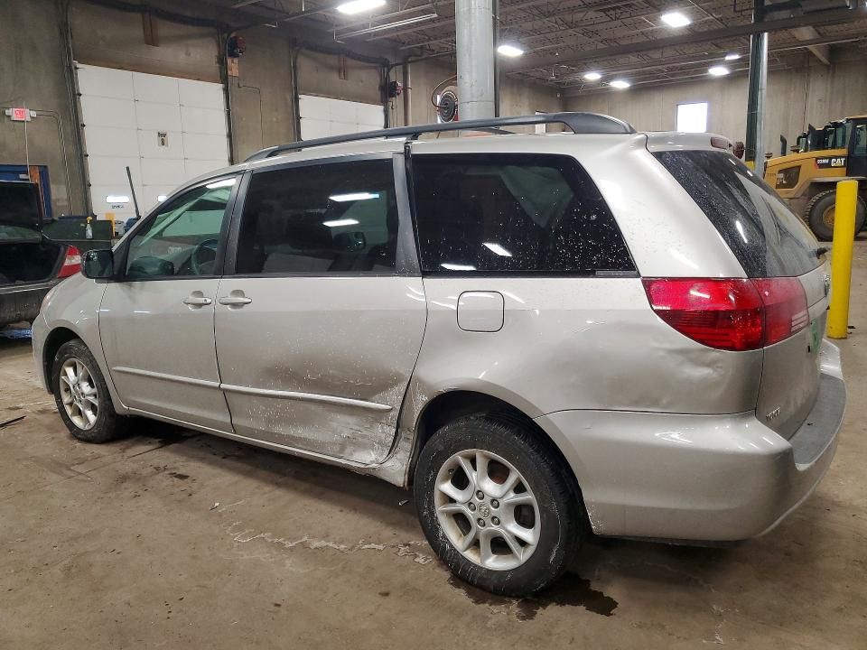2005 Toyota Sienna le