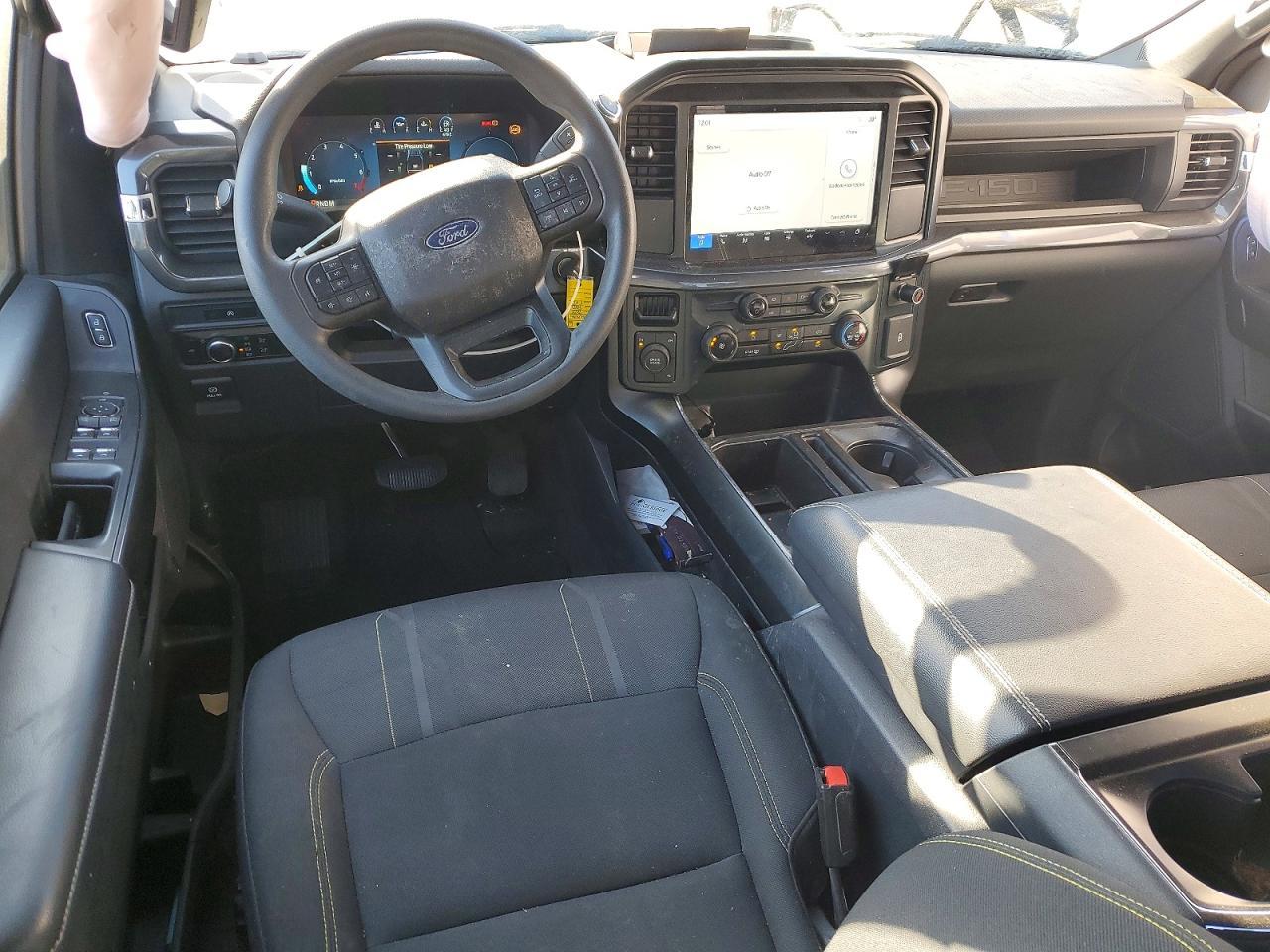 2025 Ford F150 stx