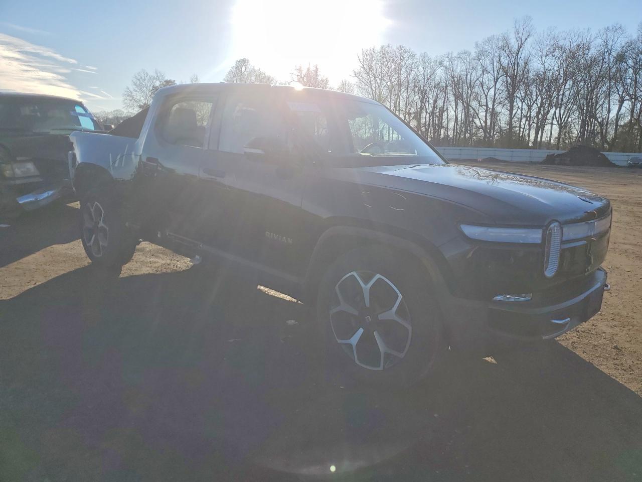 2022 Rivian R1T Adventure