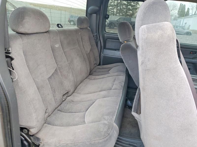 2005 GMC New Sierra C1500