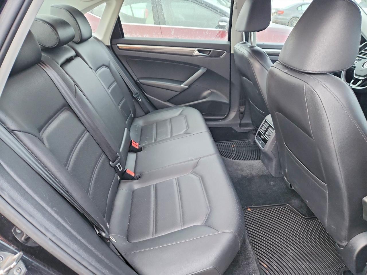 2018 Volkswagen Passat se