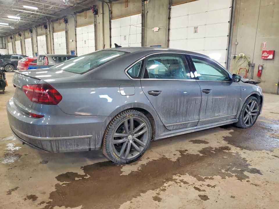 2019 Volkswagen Passat se R-line