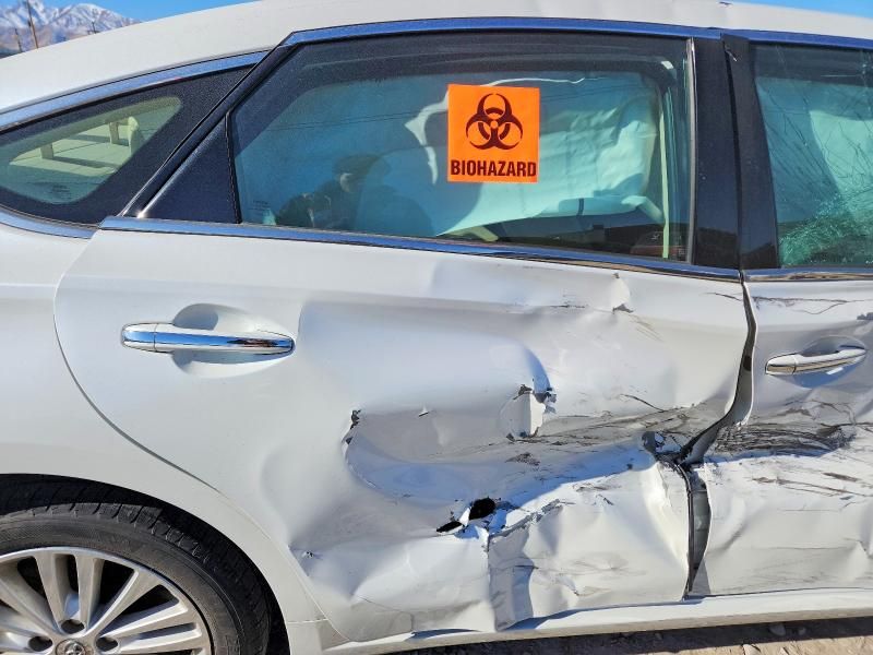 2015 Toyota Avalon Hybrid