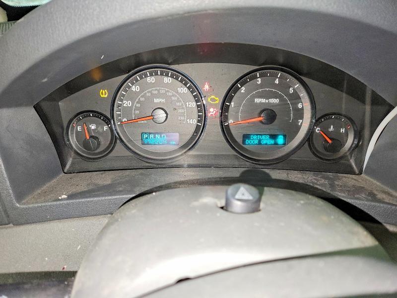 2006 Jeep Grand Cherokee Laredo