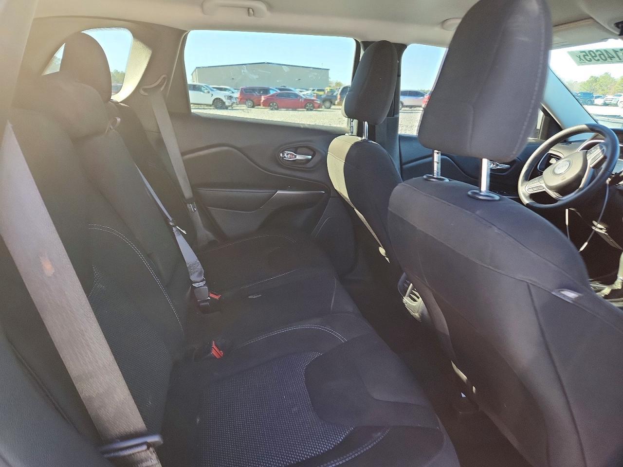 2020 Jeep Cherokee Latitude