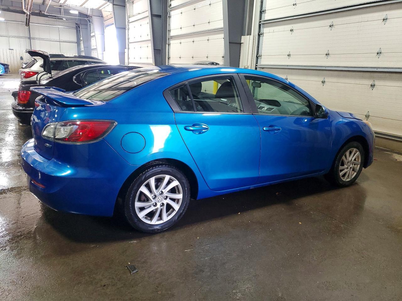 2012 Mazda 3 I