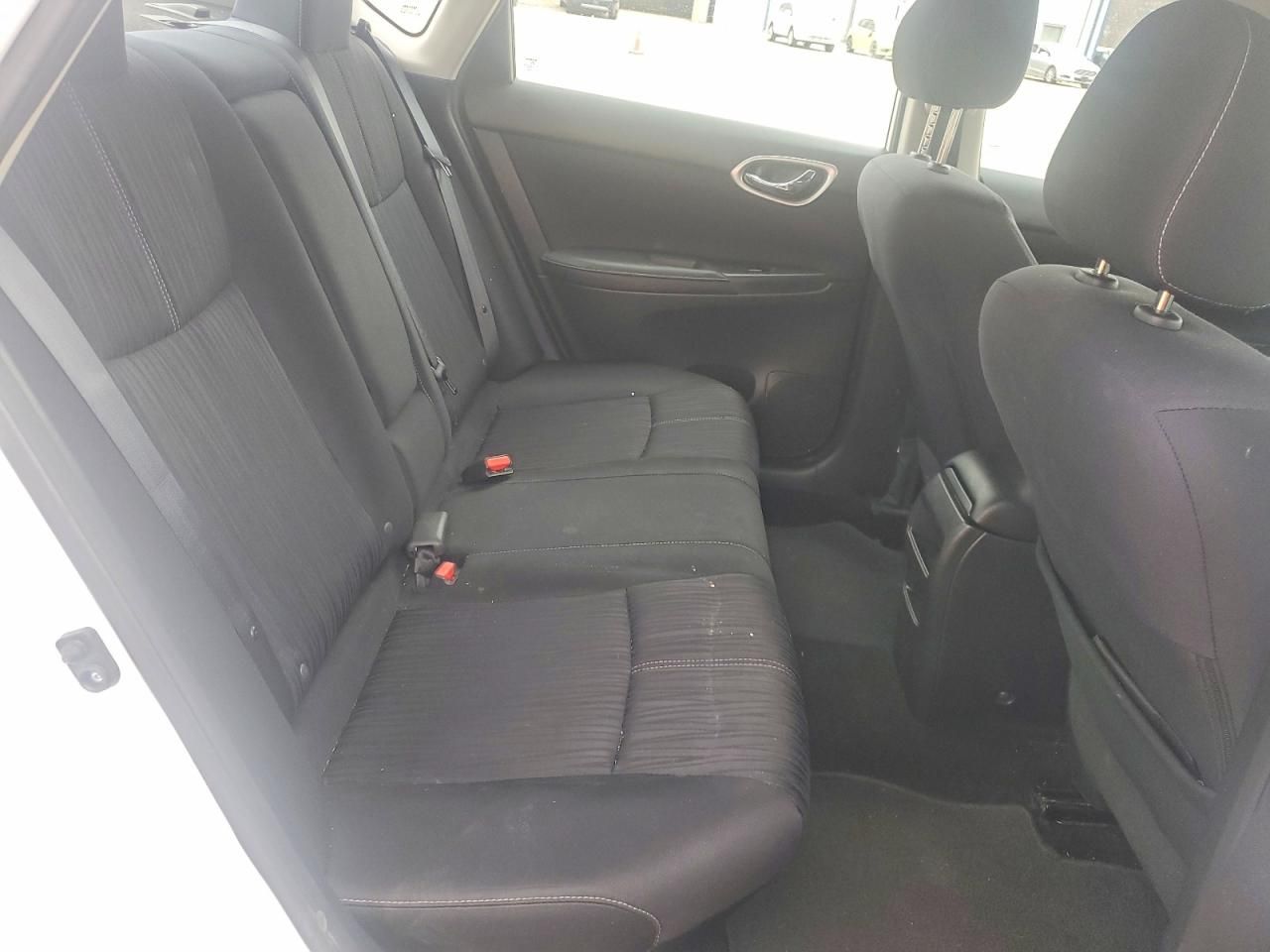 2016 Nissan Sentra sv