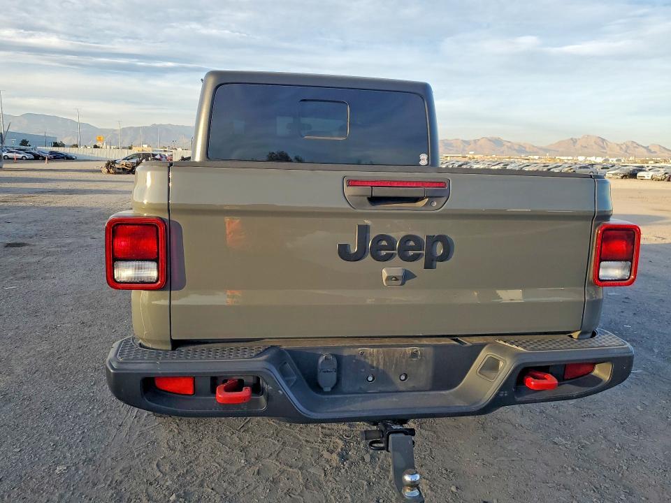 2020 Jeep Gladiator Sport