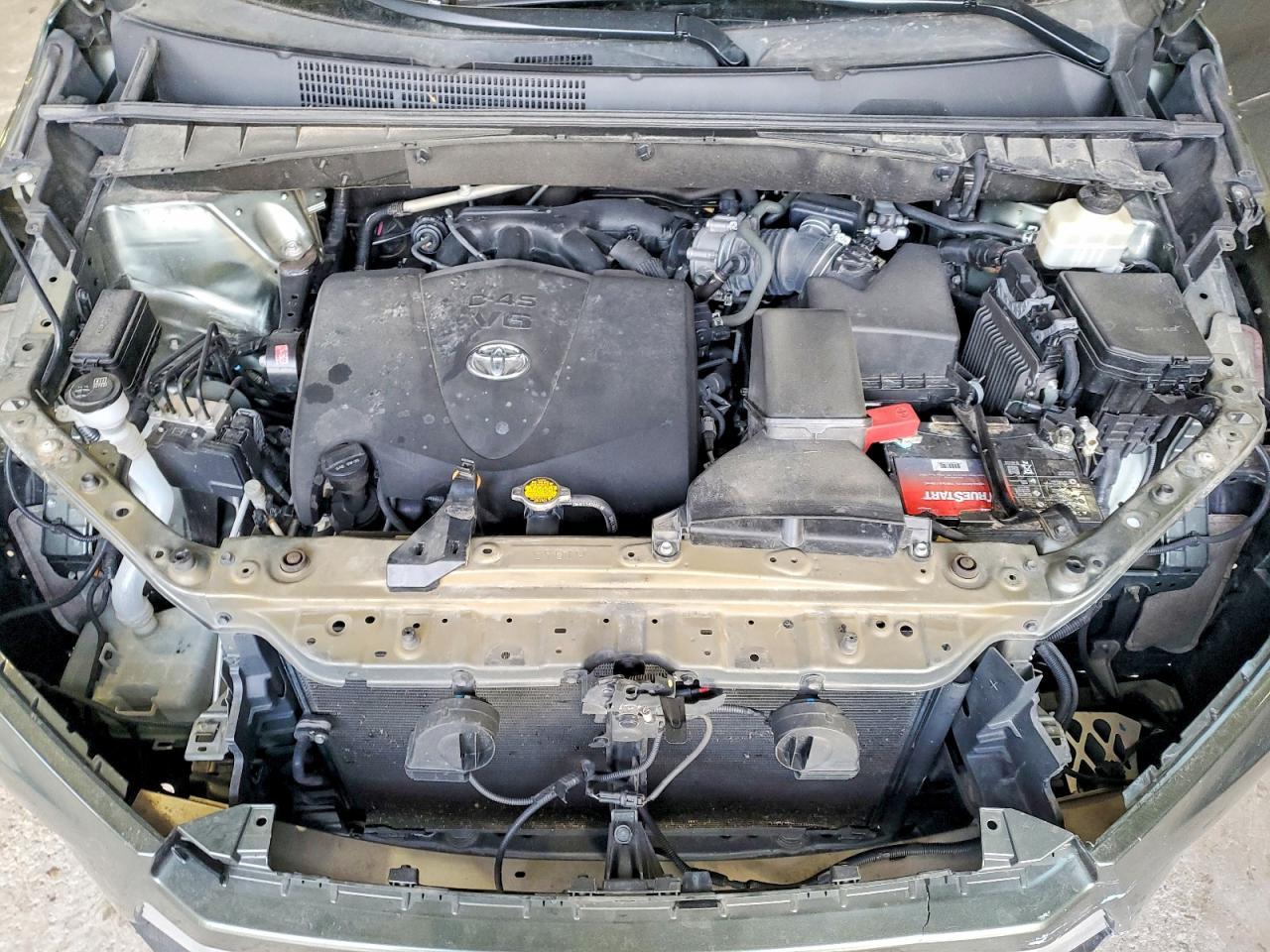 2017 Toyota Highlander se