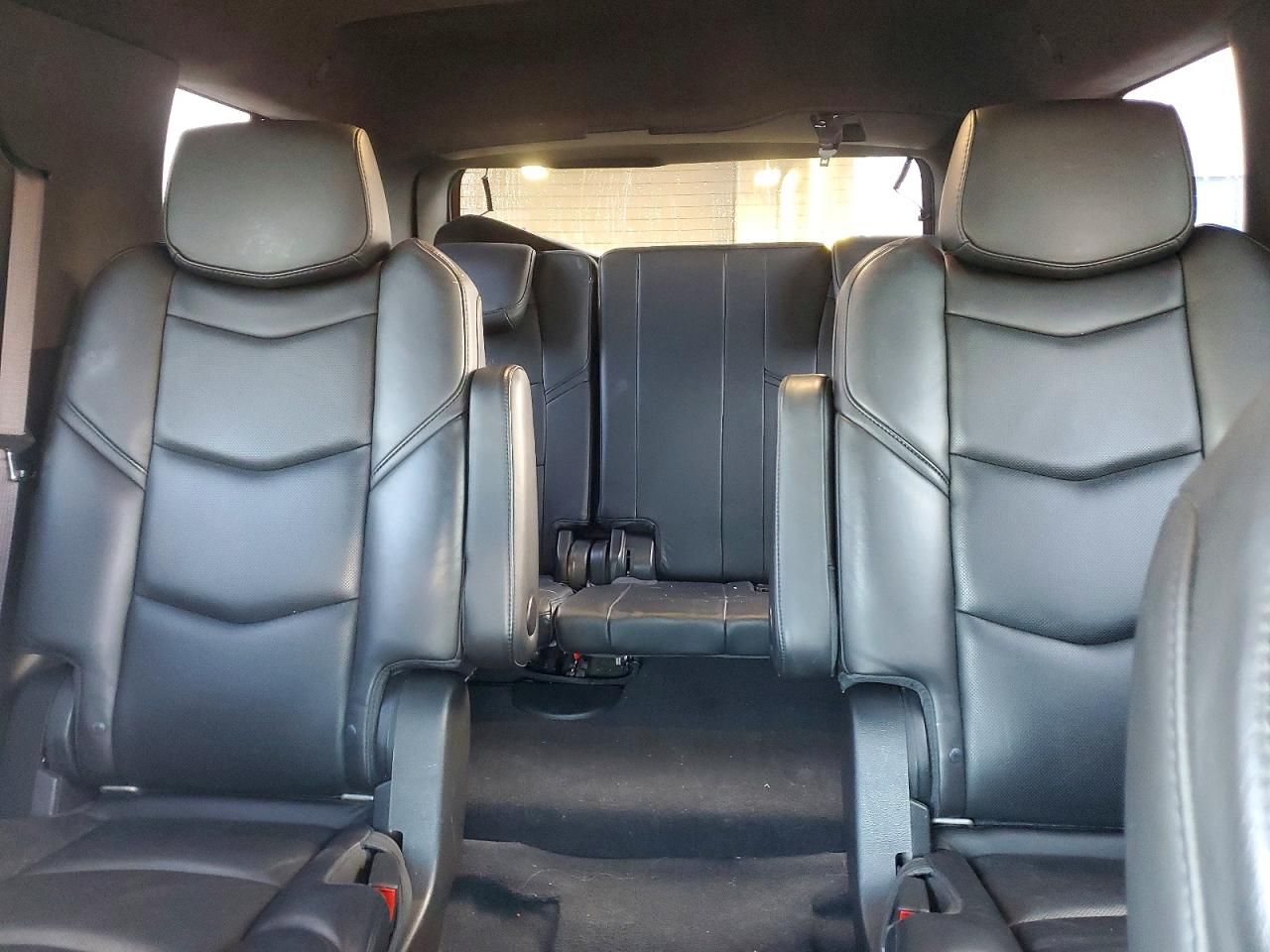 2016 Cadillac Escalade Platinum