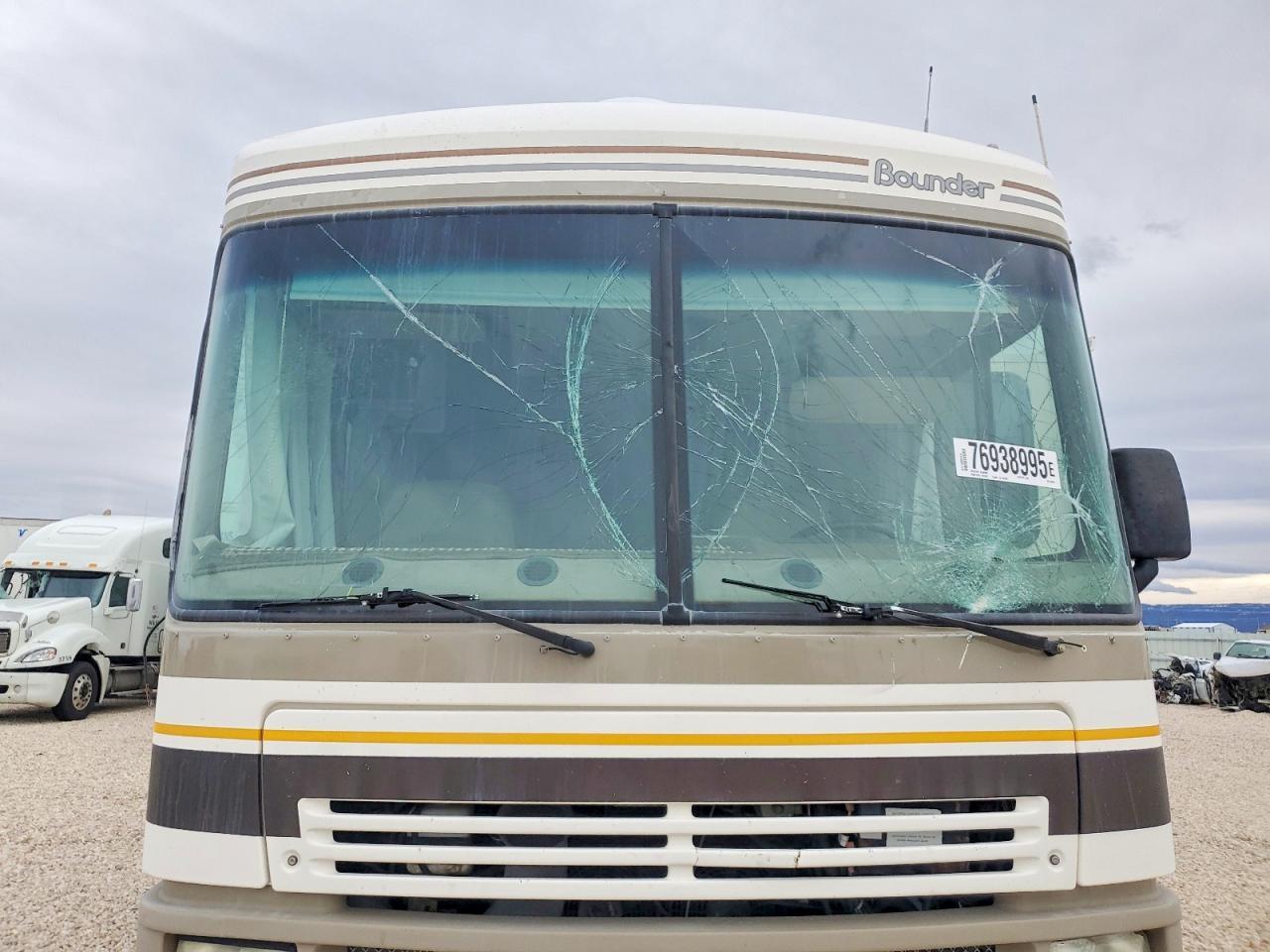 2005 Wrkh W22-RV