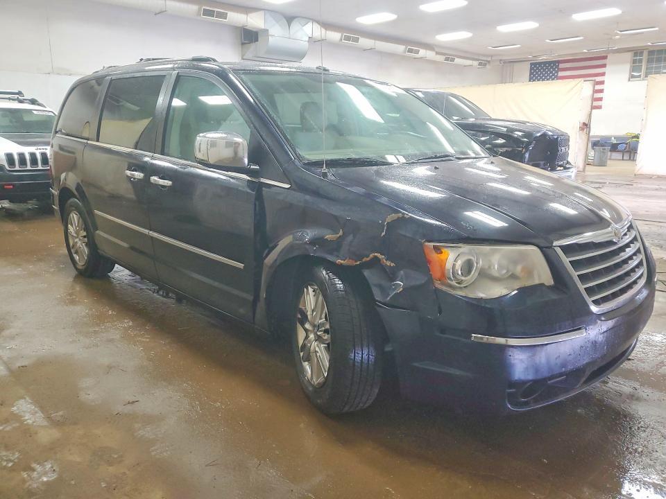 2010 Chrysler Town & Country Limited