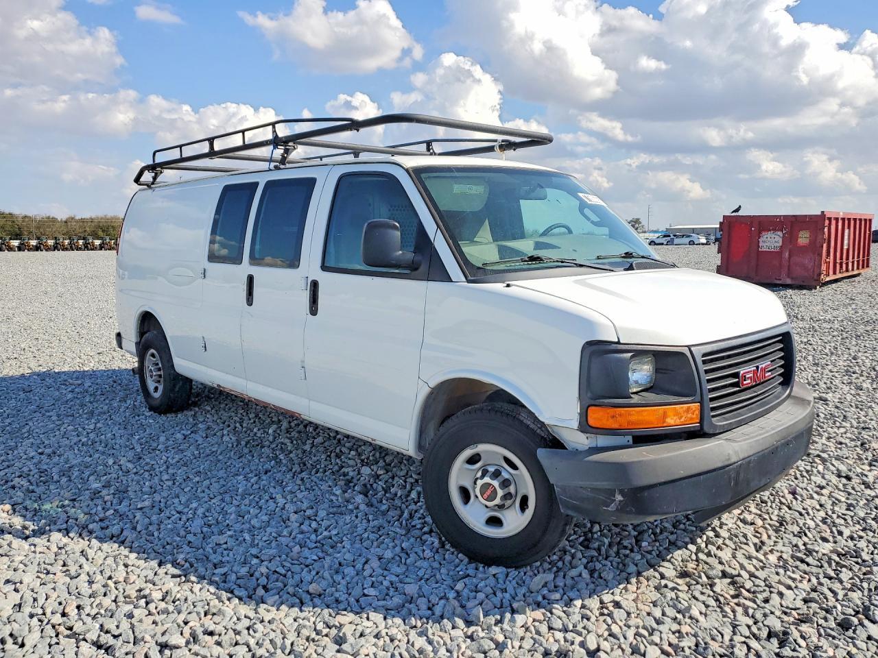 2016 GMC Savana G2500