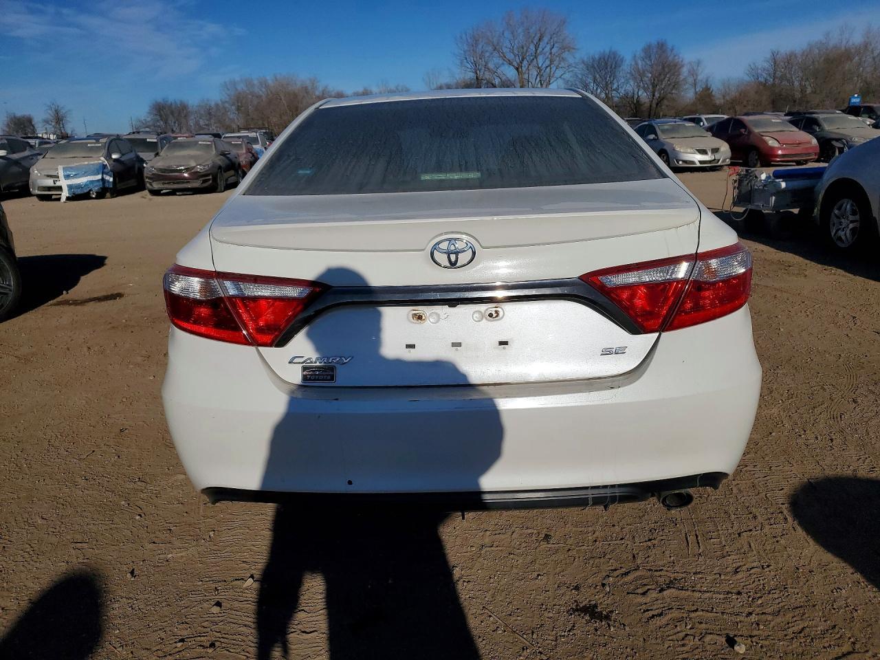 2015 Toyota Camry le