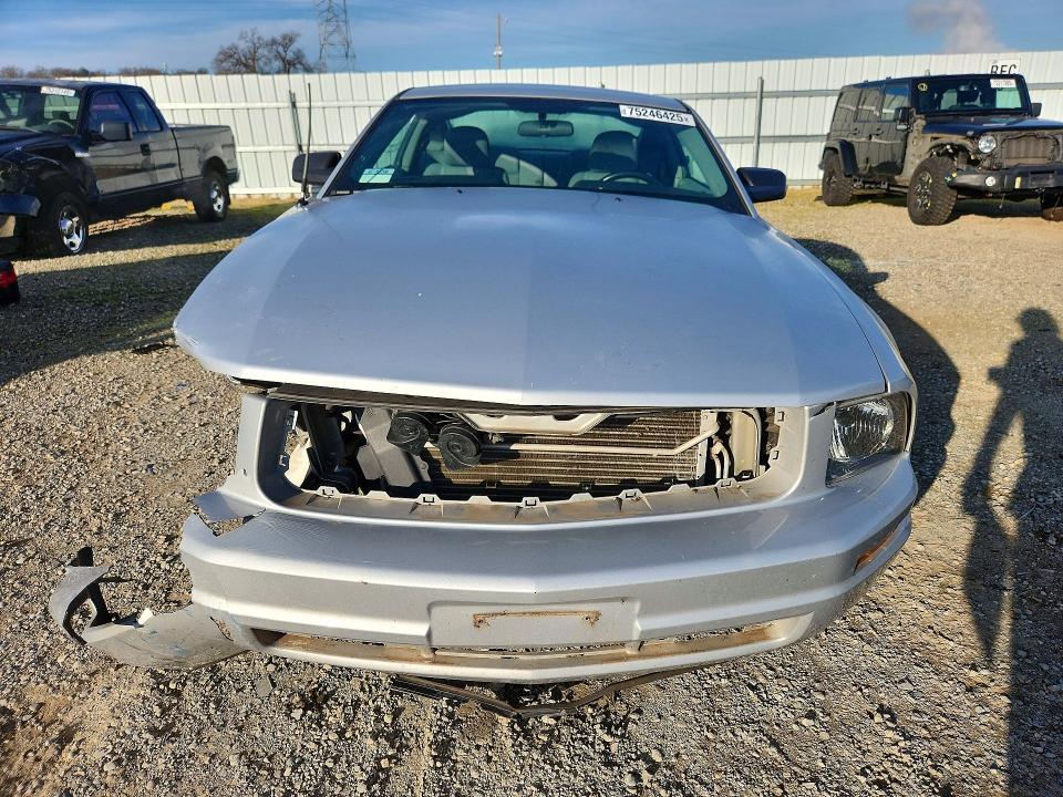 2006 Ford Mustang
