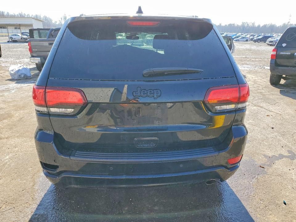 2020 Jeep Grand Cherokee Laredo