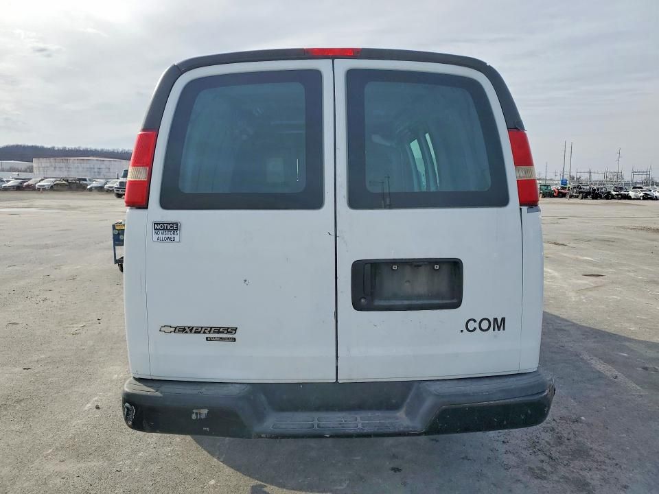 2013 Chevrolet Express 1500 Delivery Van