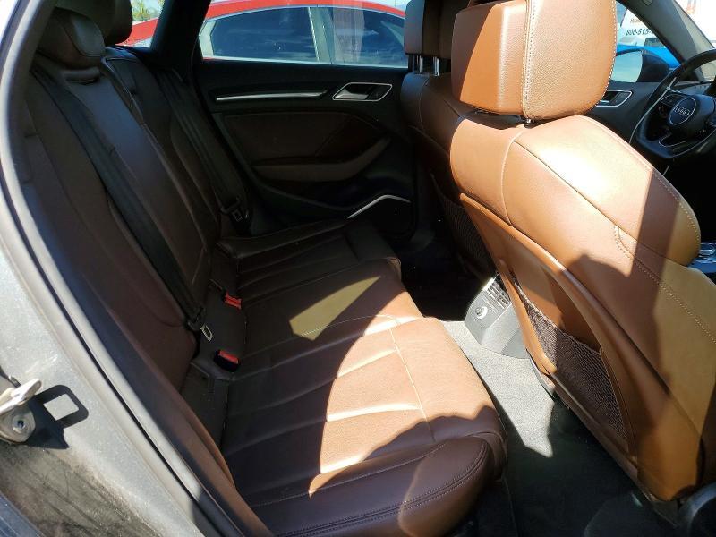 2017 Audi A3 E-tron Prestige