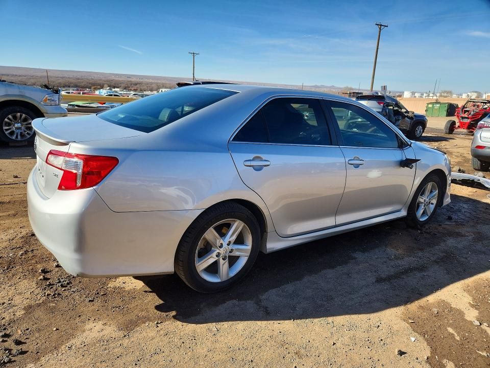 2014 Toyota Camry l