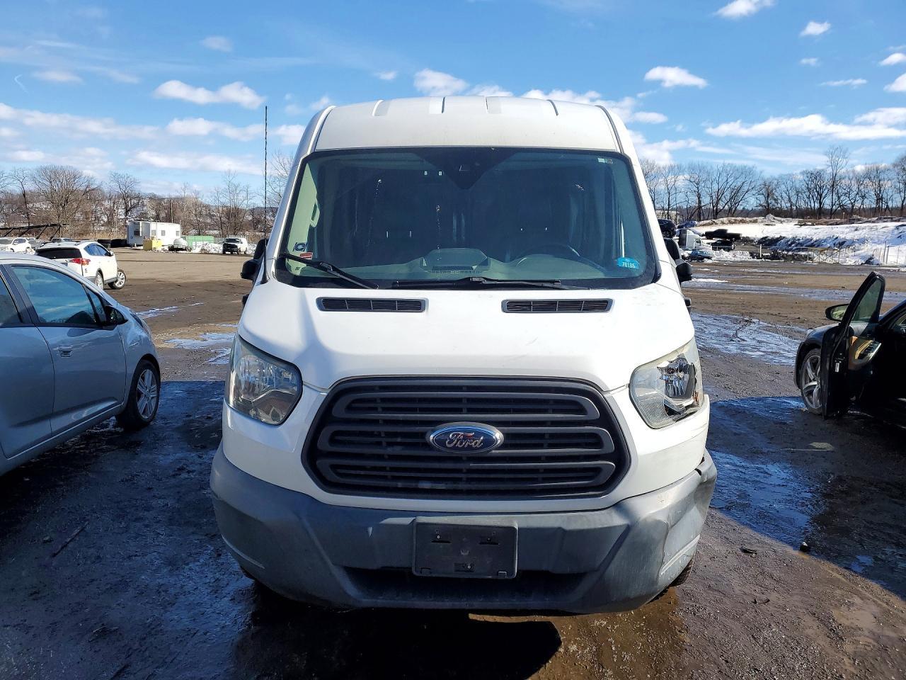 2016 Ford Transit 250 Delivery Van