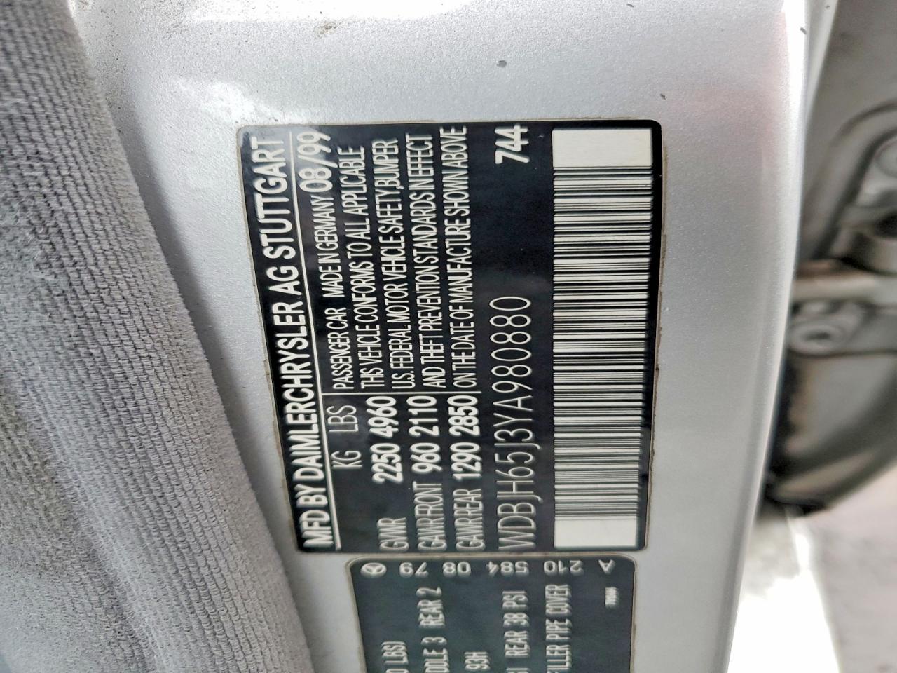 2000 Mercedes-Benz E 320