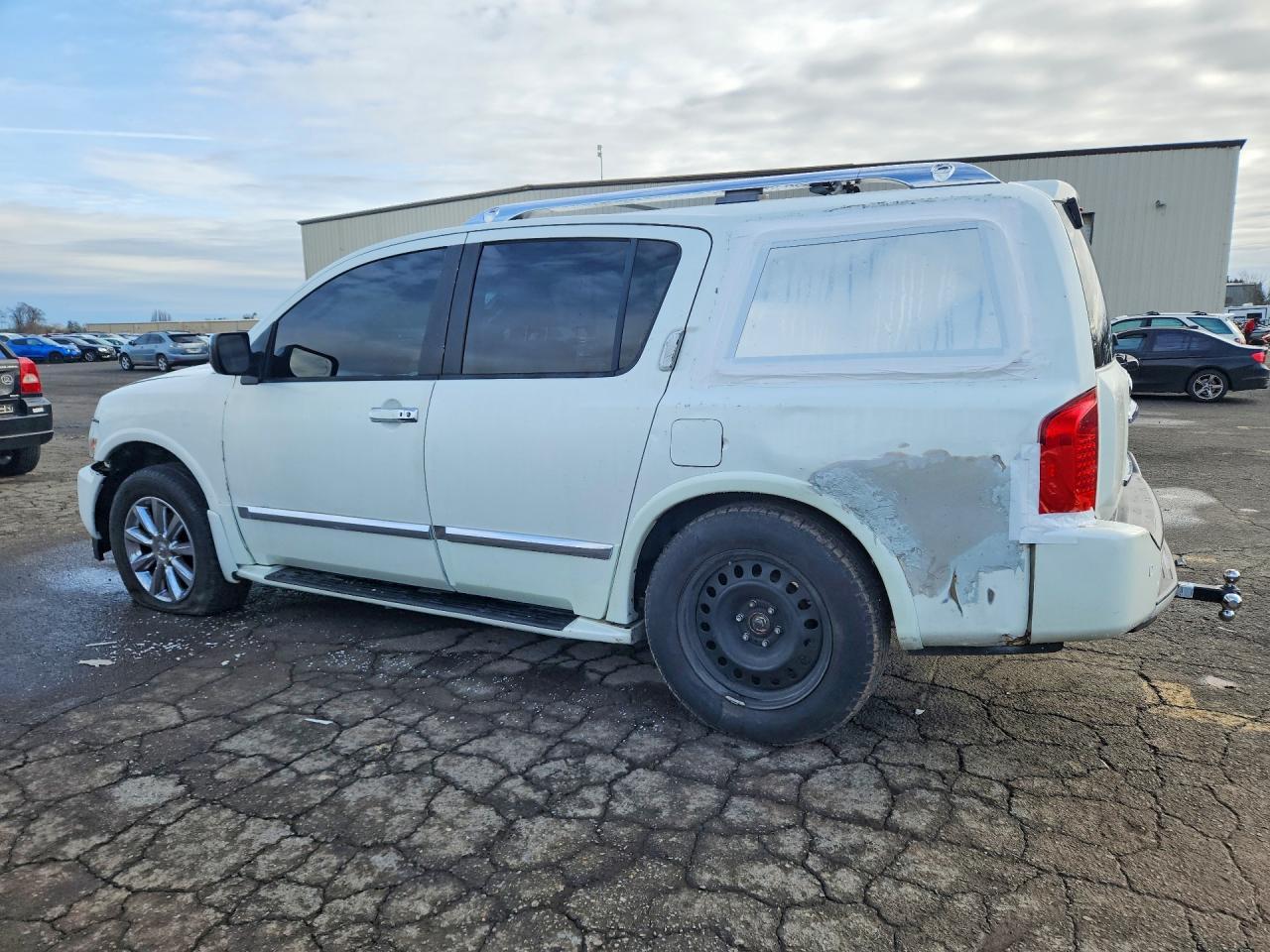 2010 Infinity Qx56