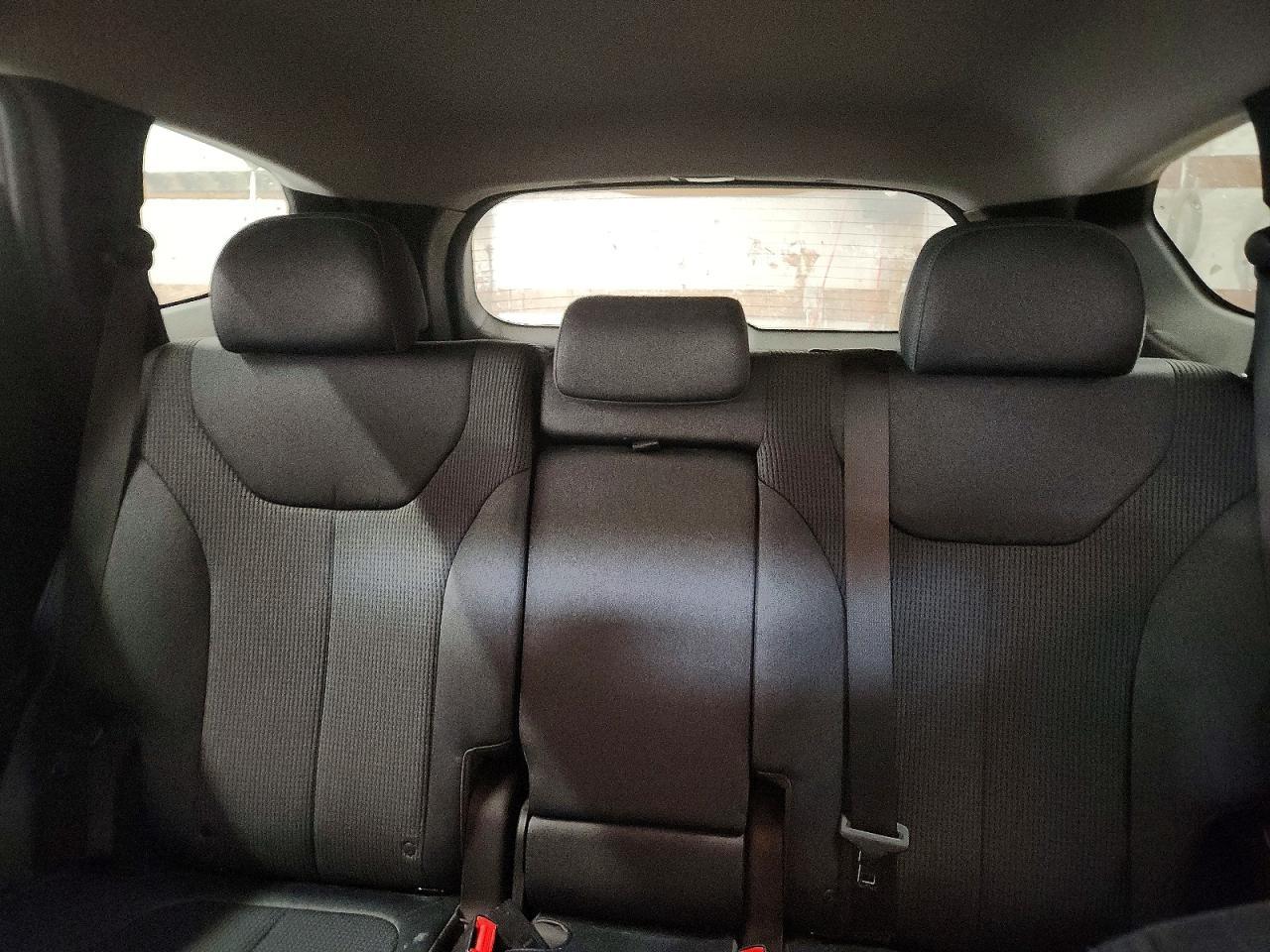 2019 Hyundai Santa fe se 2.4l