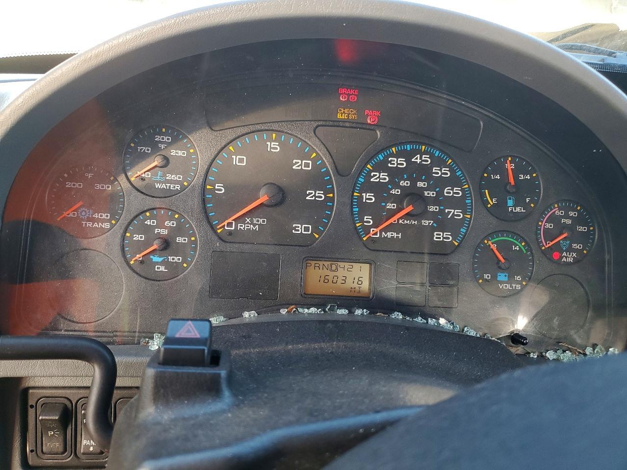 2003 International 4300 Flatbed Truck