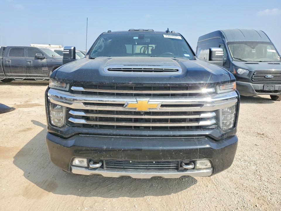 2022 Chevrolet Silverado K3500 High Country