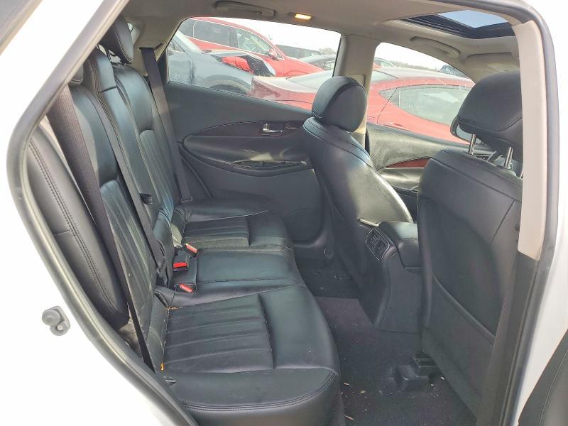2016 Infinity Qx50