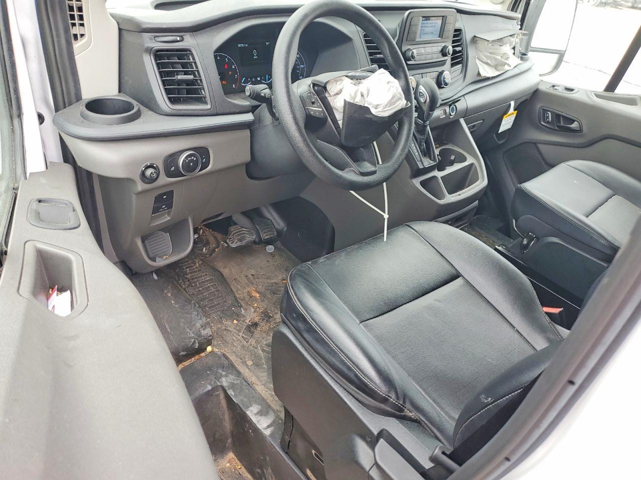 2024 Ford Transit T-250