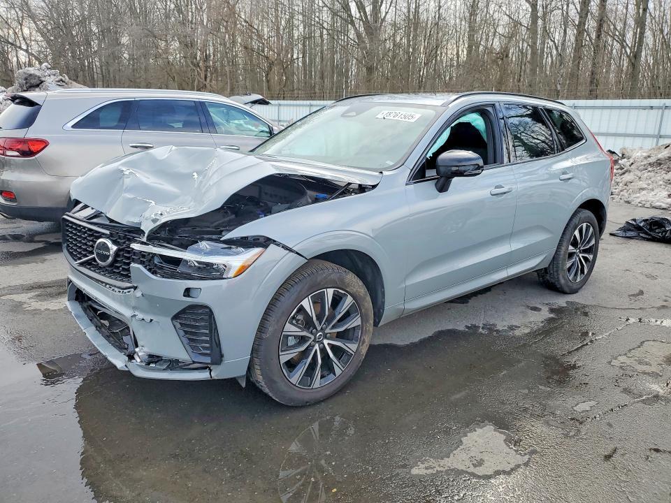 2025 Volvo Xc60 Core