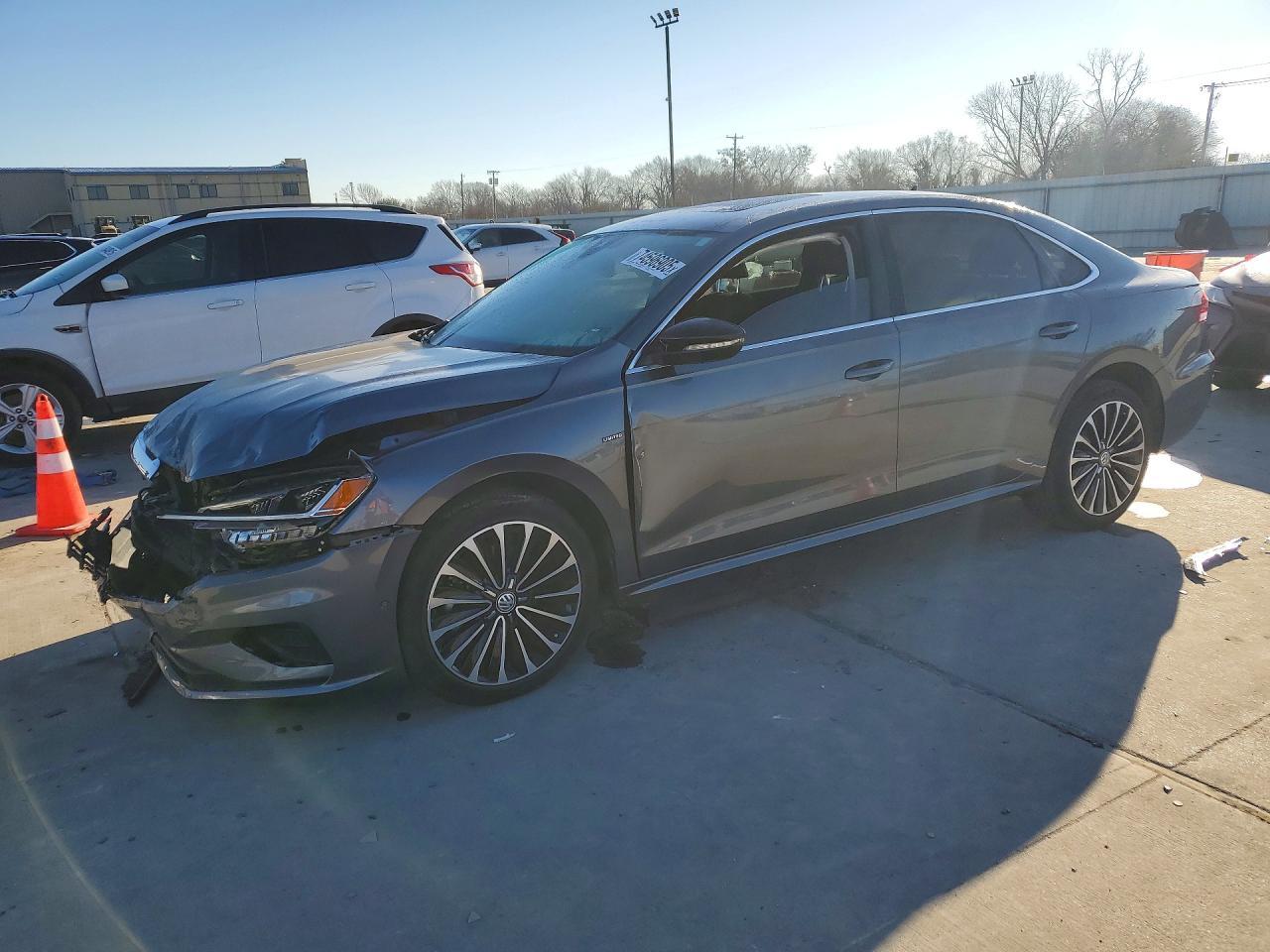 2022 Volkswagen Passat Limited Edition