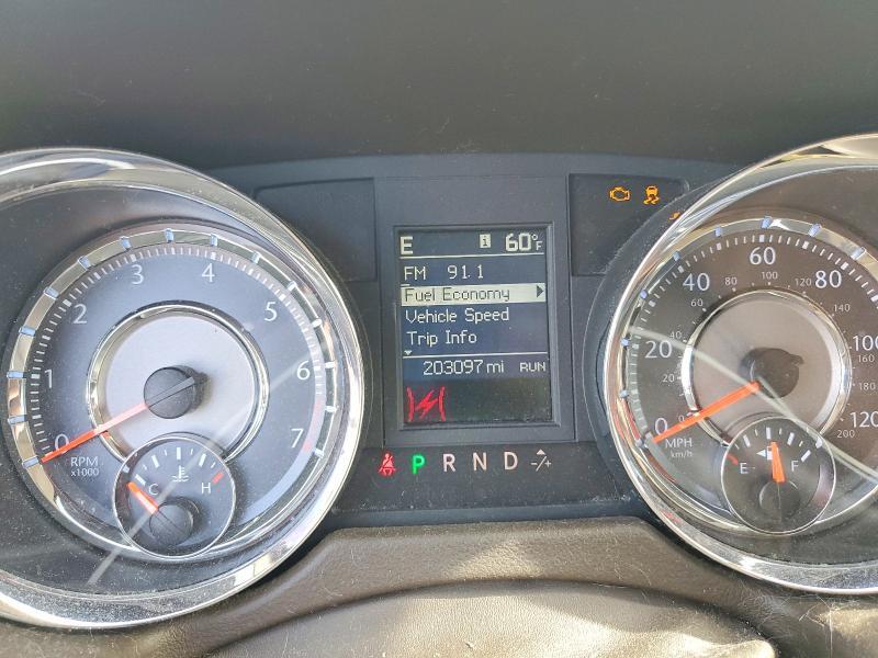 2011 Chrysler Town & Country Touring