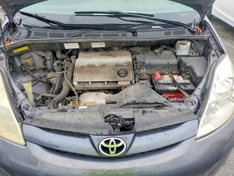 2006 Toyota Sienna ce