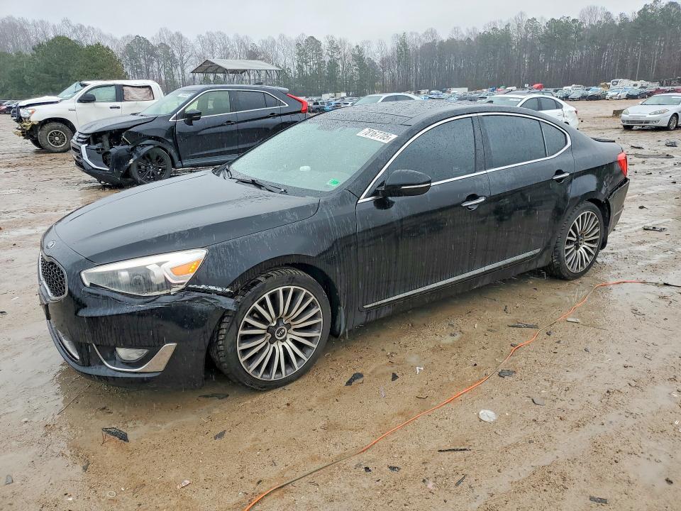 2015 KIA Cadenza Premium