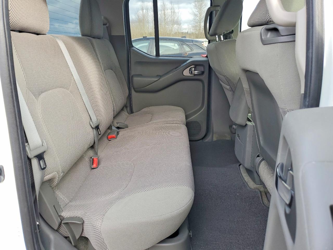 2013 Nissan Frontier S