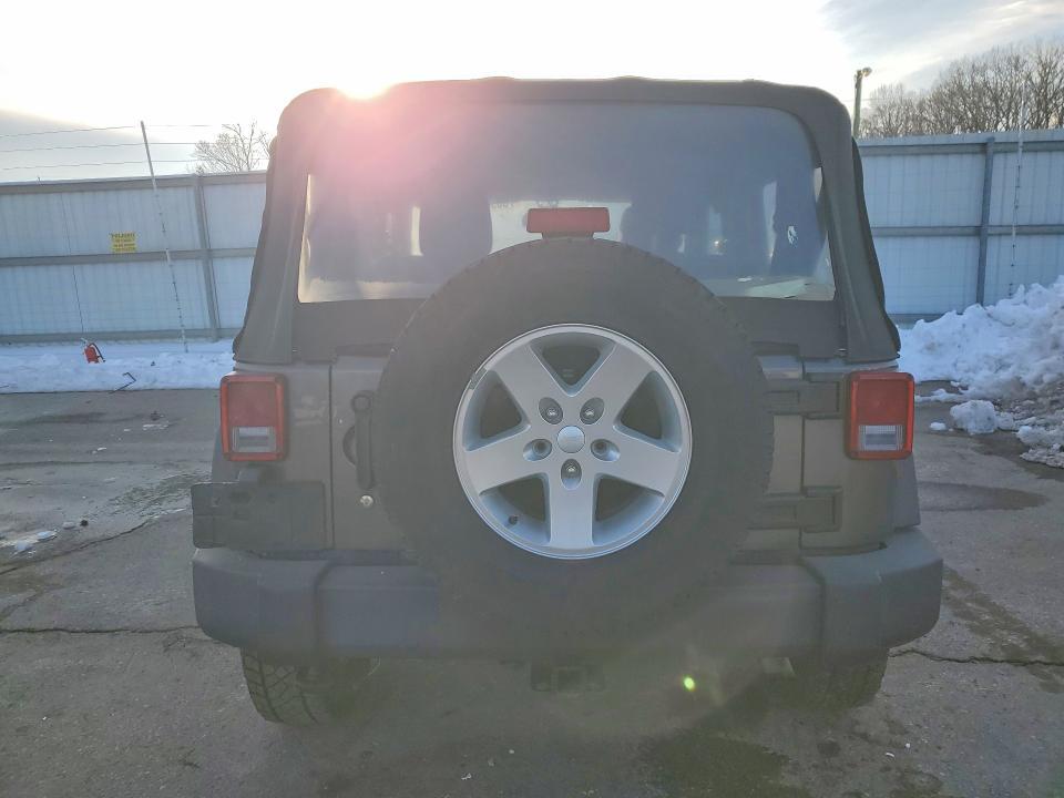 2016 Jeep Wrangler Sport