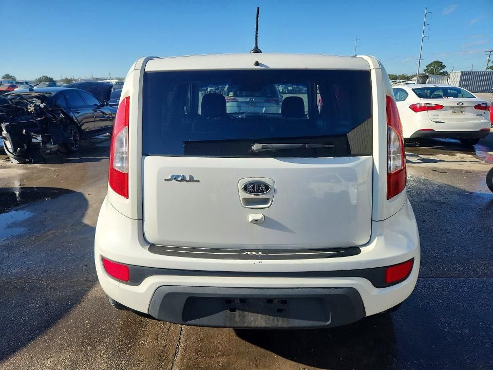 2012 KIA Soul +