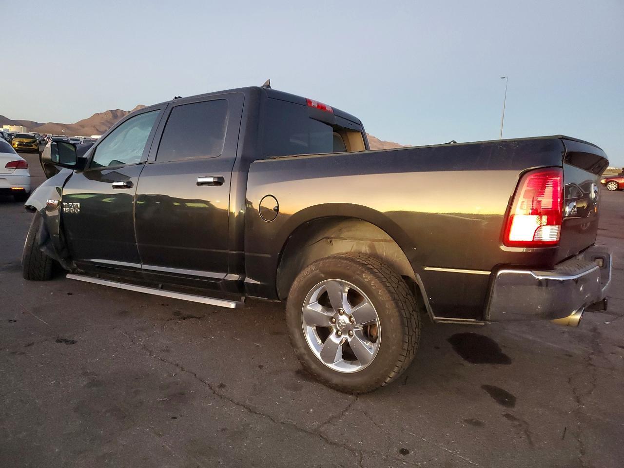 2017 Dodge Ram 1500 slt