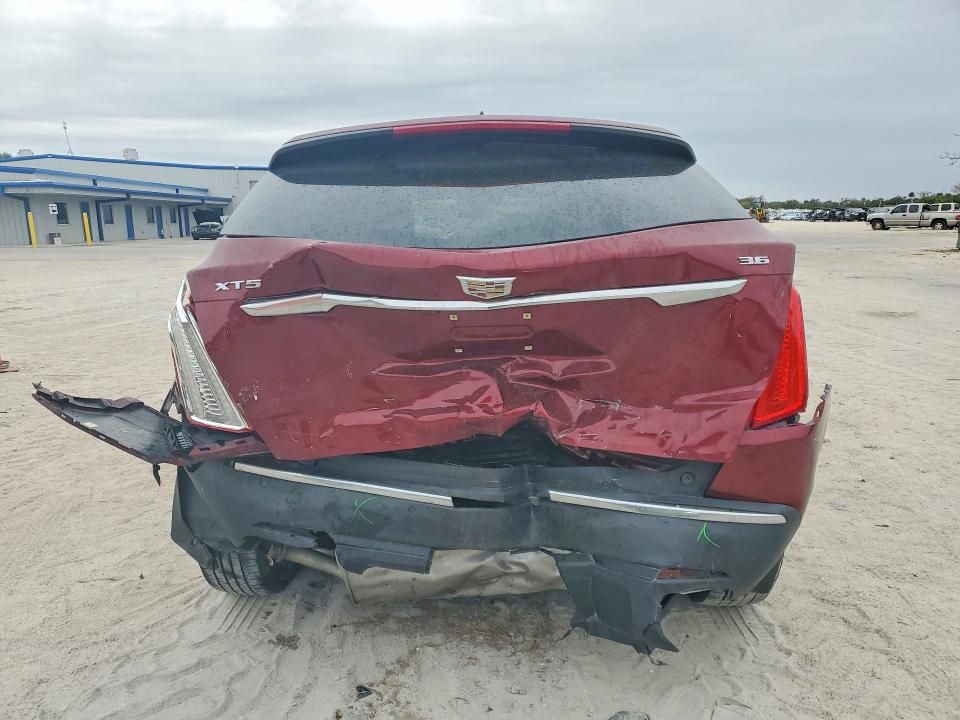 2017 Cadillac XT5 Luxury